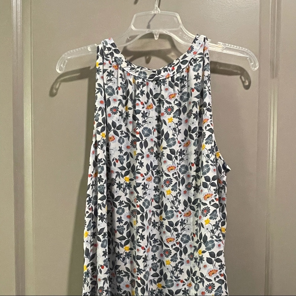 Women’s Floral Tunic Top